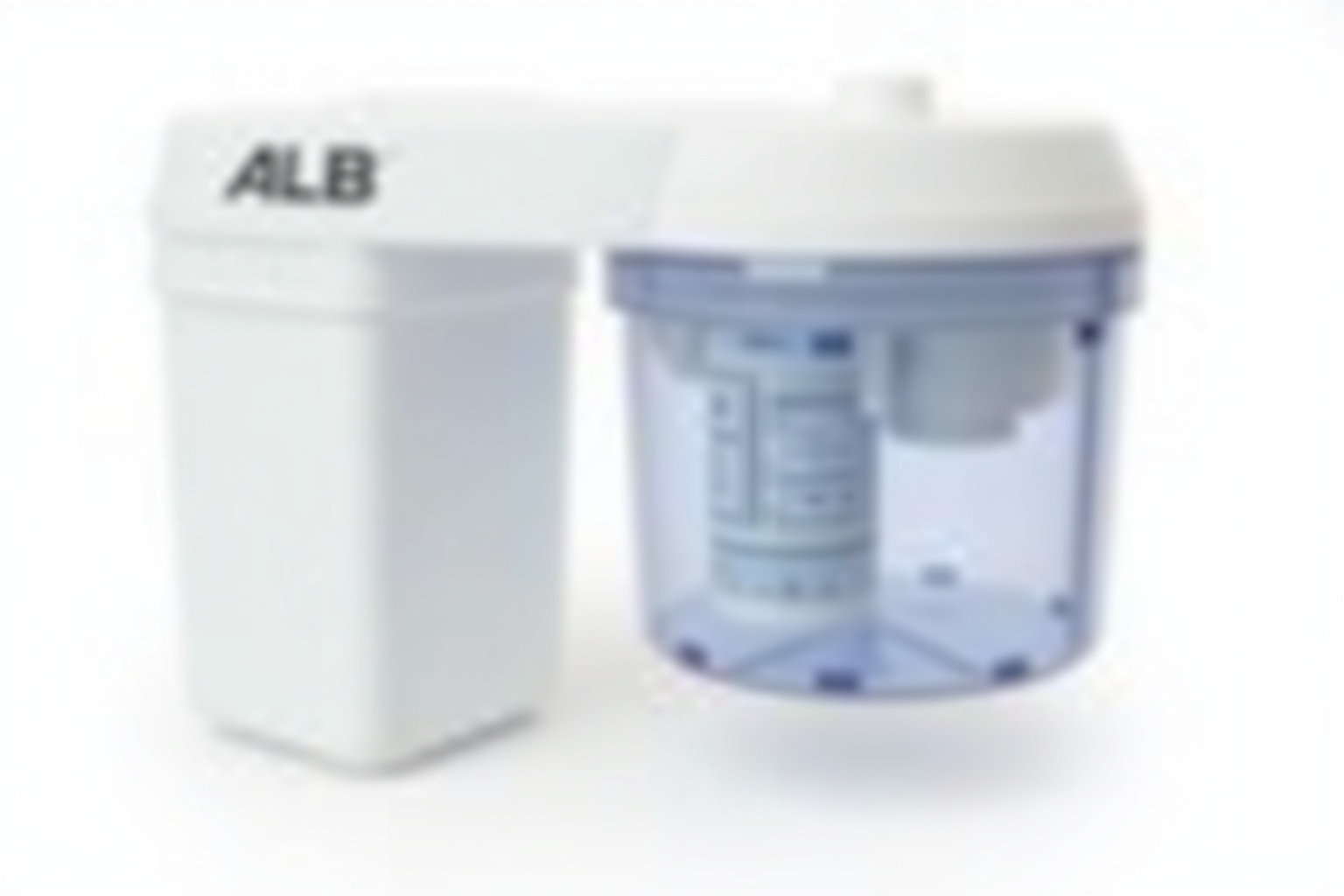 Wasserfilter von Alb Filter eingebaut in der Wohnwagen-Wasseranlage